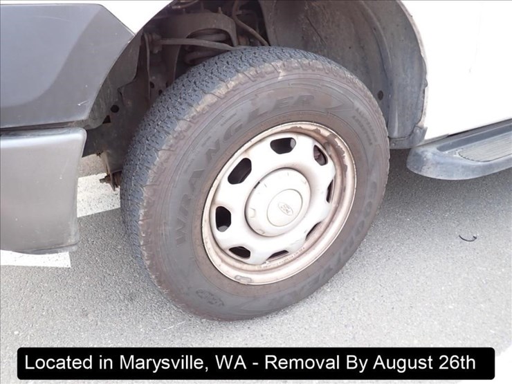 2013-ford-f150-xl-image-14