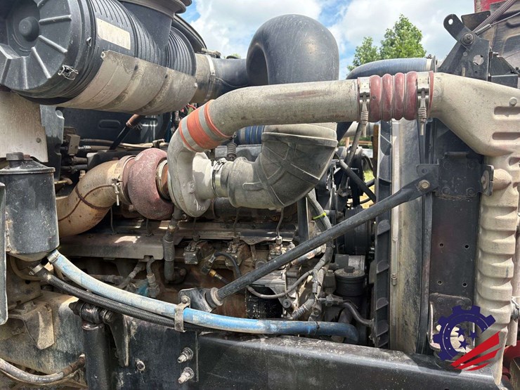 2006-mack-cxn613-t/a-truck-tractor-image-46