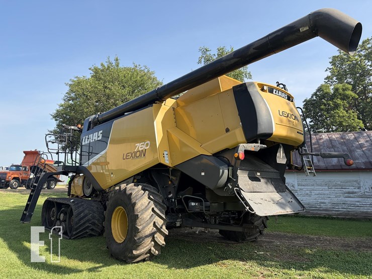 2011-claas-lexion-760-image-3