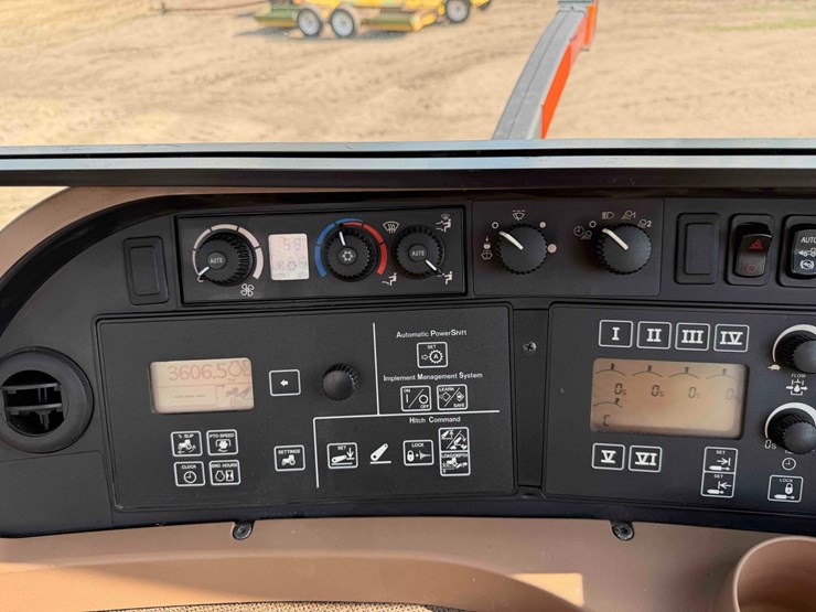 john-deere-8330-image-26