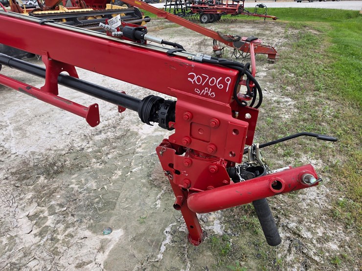 2018-new-holland-313-image-2
