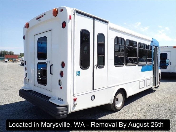 2019-ford-e450-image-8