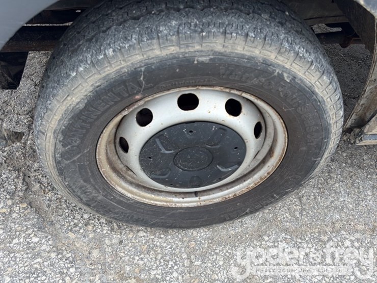 2015-ford-transit-image-9