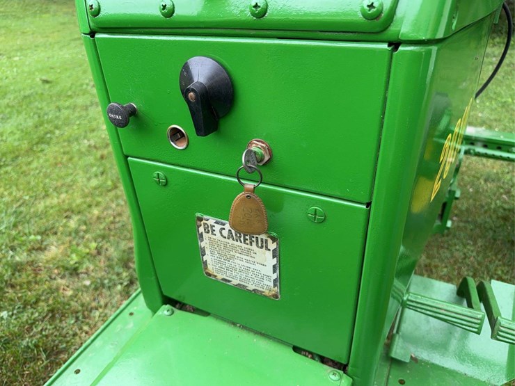 2010-john-deere-2010-image-26