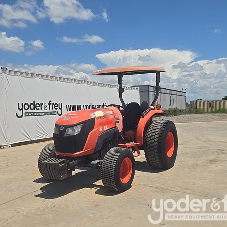2016 KUBOTA MX5200D