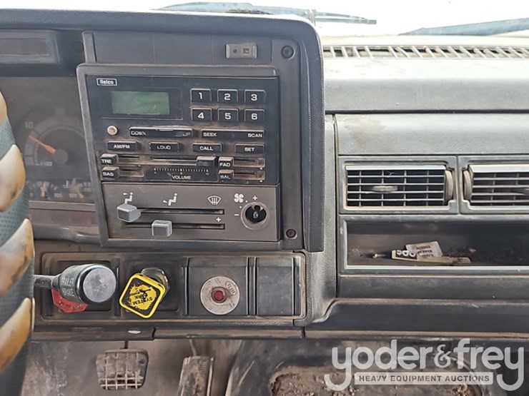 2000-caterpillar-3126-image-23