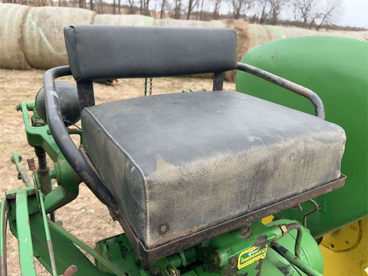 john-deere-40-image-32