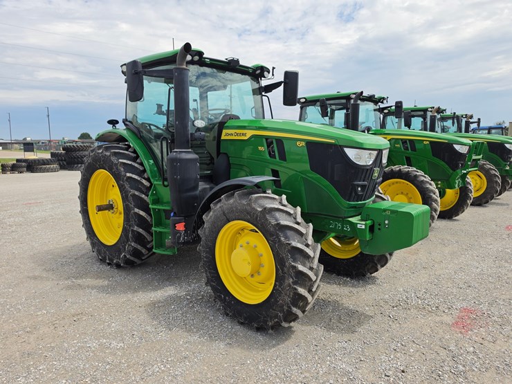 2024-john-deere-6r-155-image-20