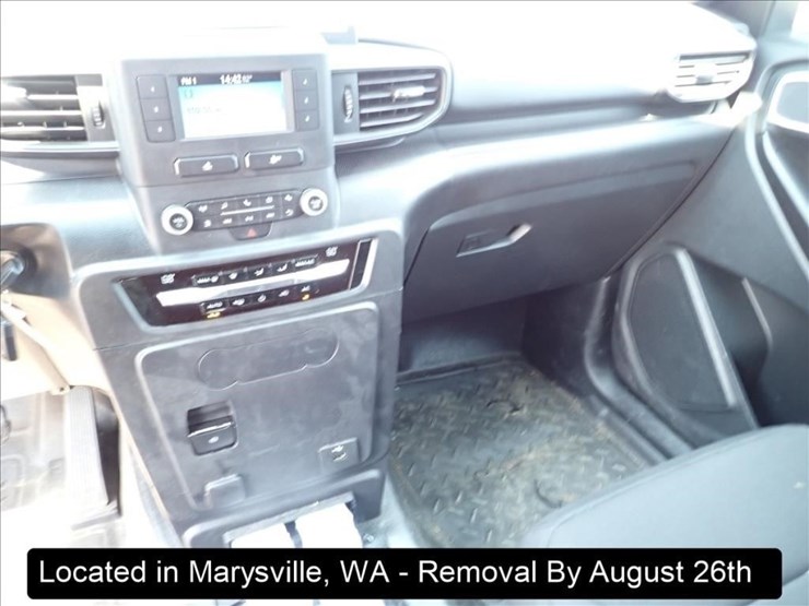 2021-ford-explorer-image-7