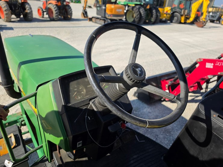 1993-john-deere-6300-image-9