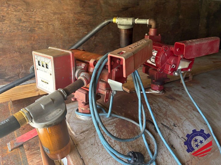 jobsite-fuel-tank-&-dual-t/a-storage-gooseneck-trailer-image-28
