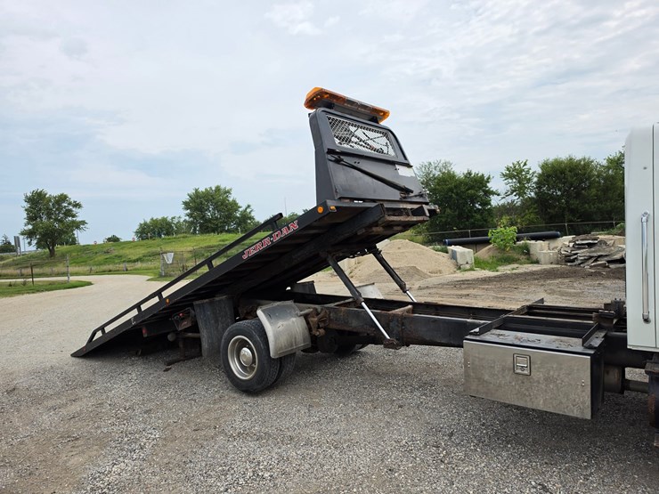 2002-international-durastar-4300-image-49