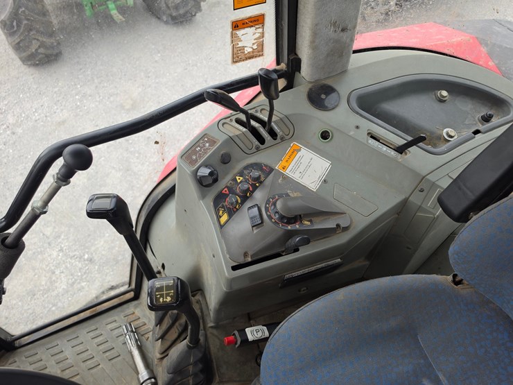 1996-massey-ferguson-6180-image-11