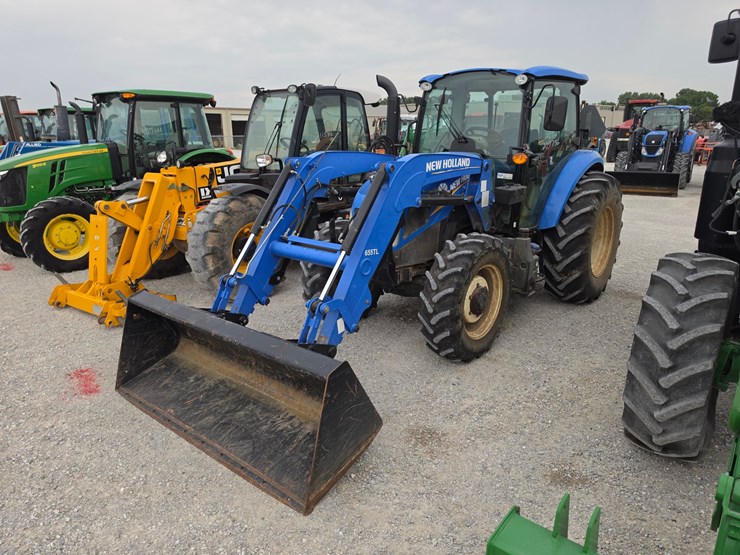 2016-new-holland-t4.100-image-1