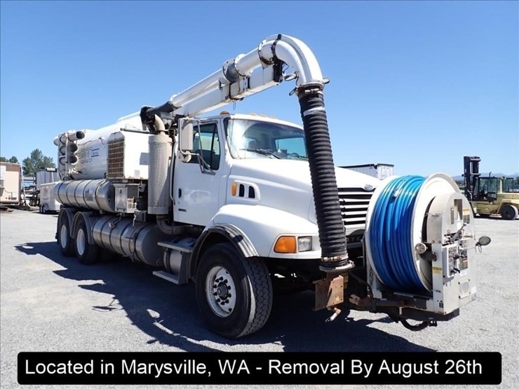 2006-sterling-l9500-image-36