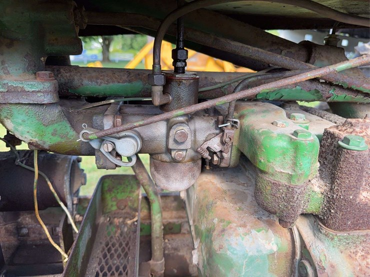 john-deere-630-image-55