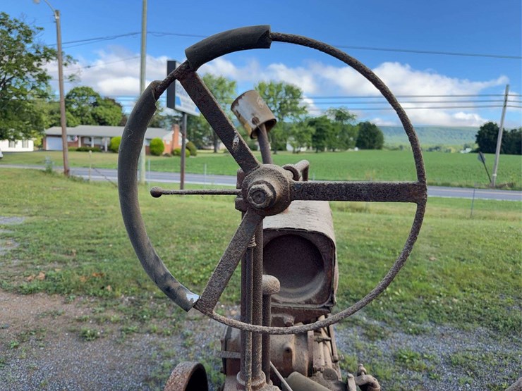 john-deere-model-b-image-29