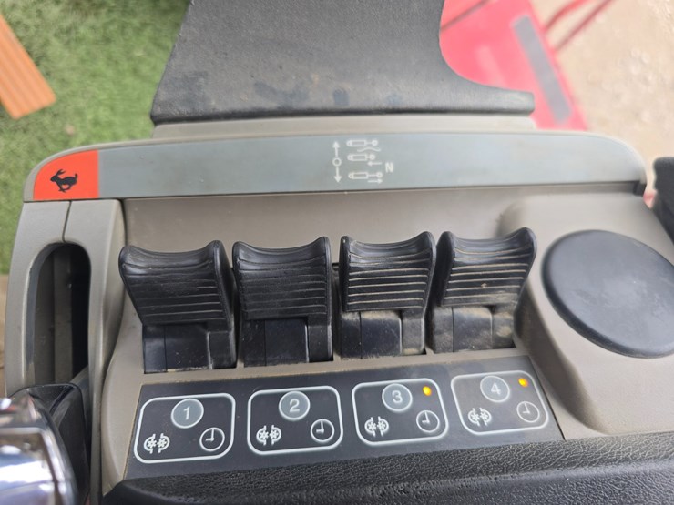 2012-case-ih-steiger-450-quadtrac-image-120