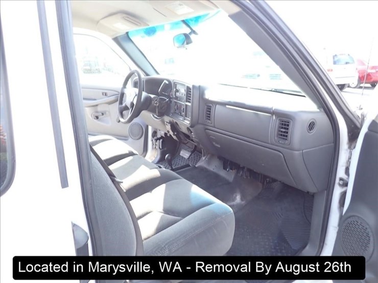 2003-chevrolet-1500-image-2