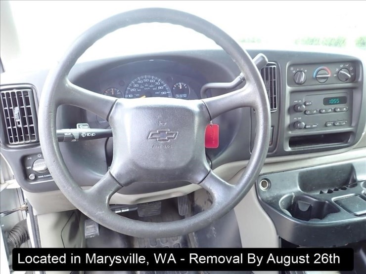 2001-chevrolet-express-3500-image-6