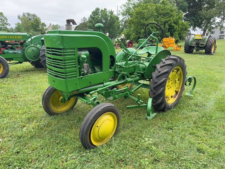 john-deere-la-image-1