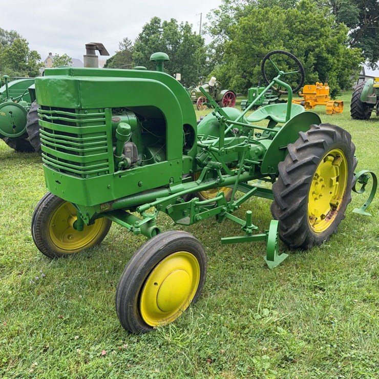 JOHN DEERE LA