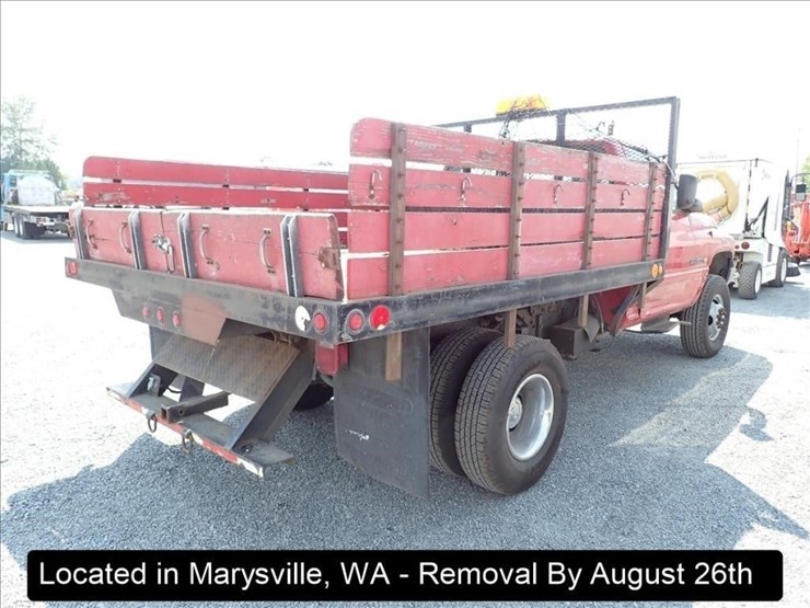 2002-dodge-3500-image-16
