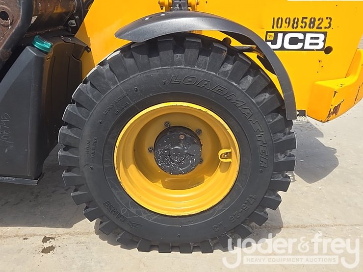 2019-jcb-510-56-image-11