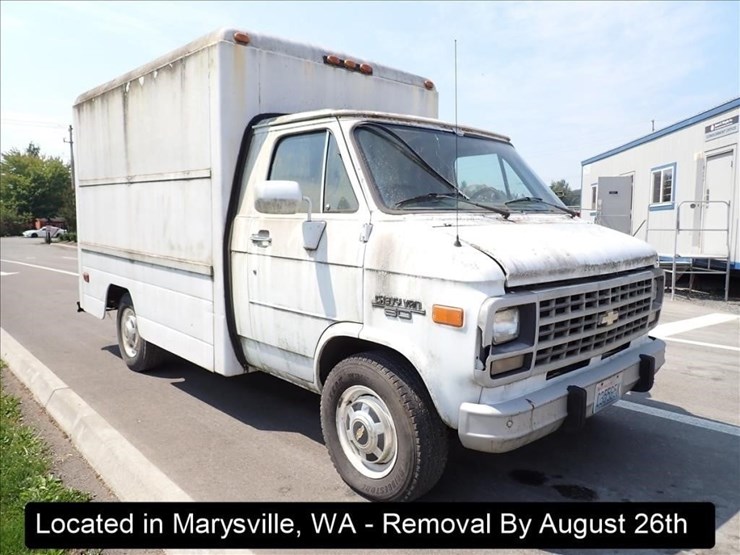1992-chevrolet-30-image-16