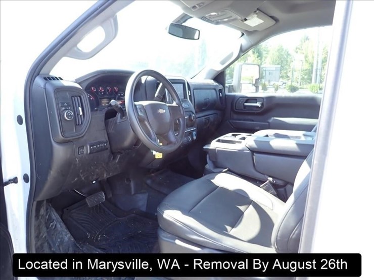 2022-chevrolet-3500-image-6
