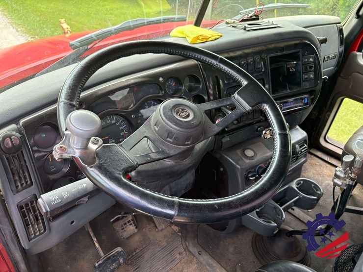 2006-mack-cxn613-t/a-truck-tractor-image-67