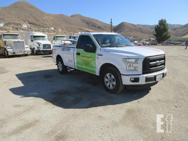 2016-ford-f150-xl-image-2