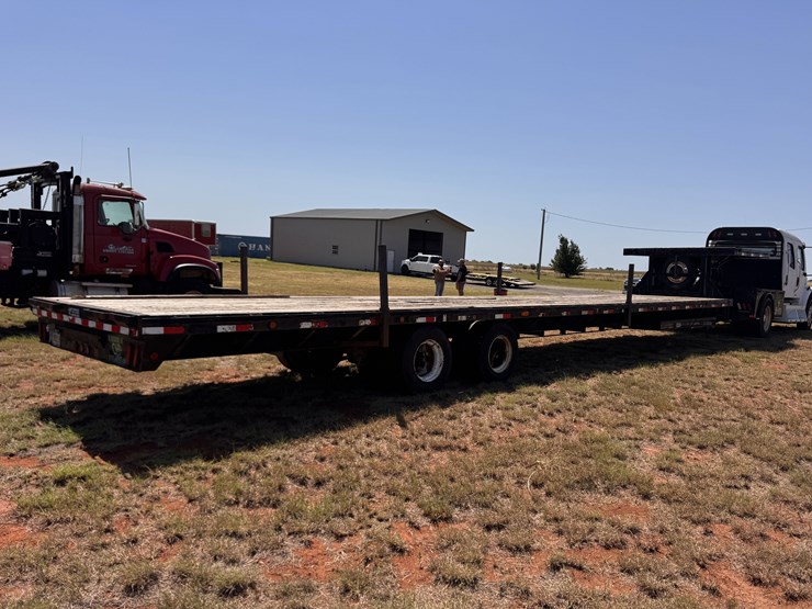 2014-pj-flatbed-image-4