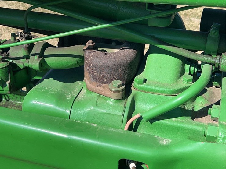 john-deere-model-b-image-57