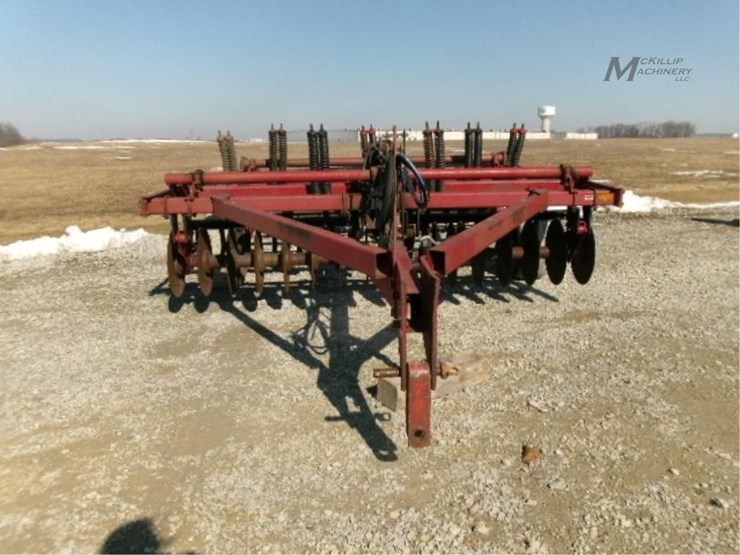 case-ih-6500-image-10
