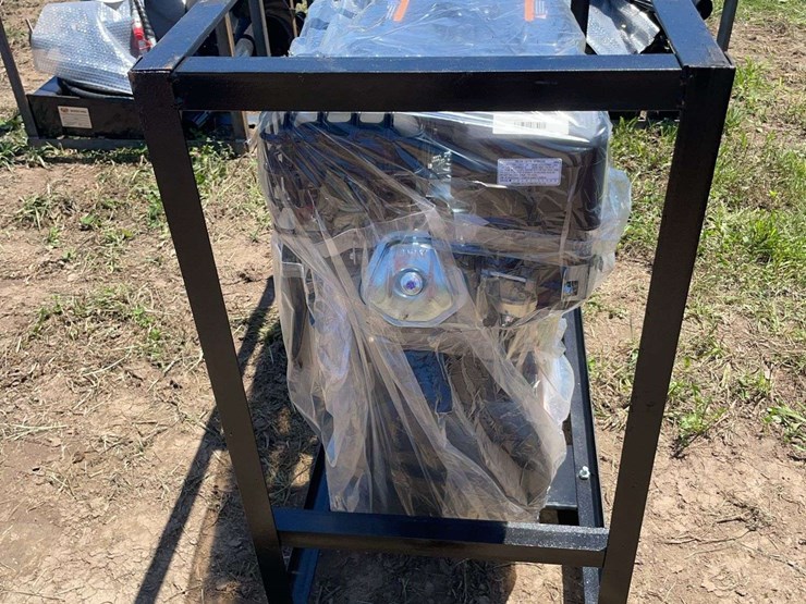 agt-industrial-air-compressor.-420cc-gasoline-engine.-15hp-image-2