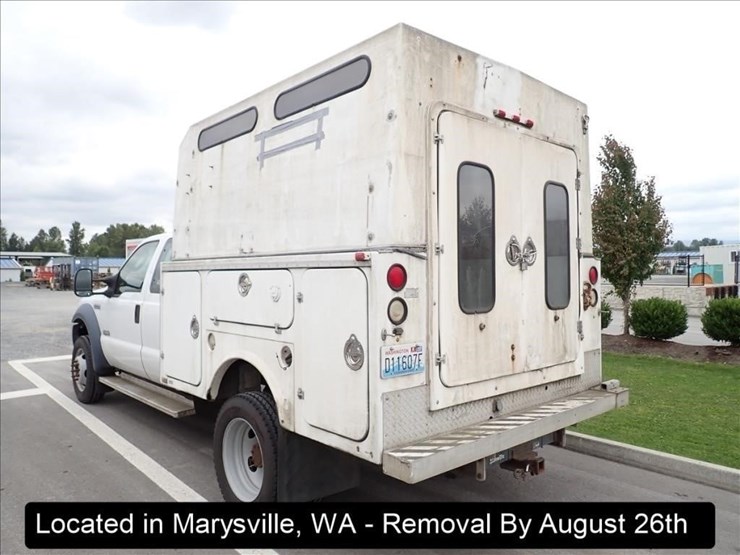 2006-ford-f550-image-16