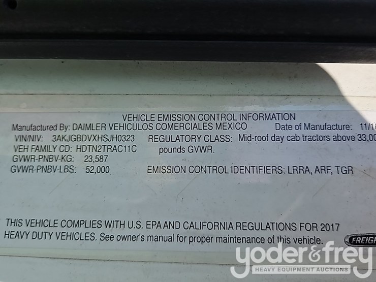 2017-freightliner-cascadia-113-image-43