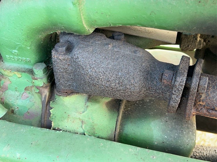 john-deere-model-b-image-22