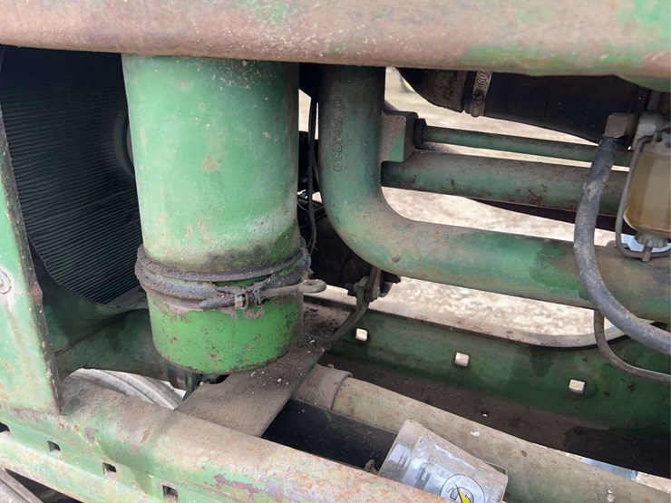john-deere-model-b-image-47