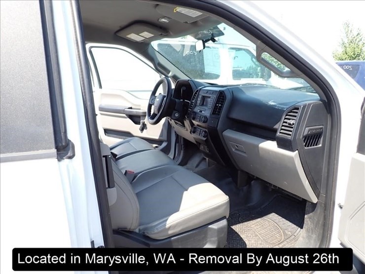 2015-ford-f150-xl-image-18