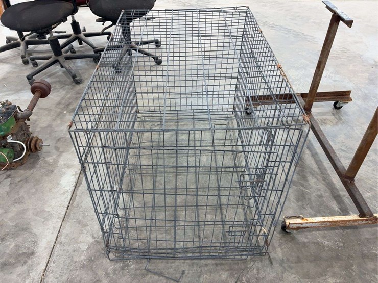 dog-kennel-and-metal-shop-stand-image-2
