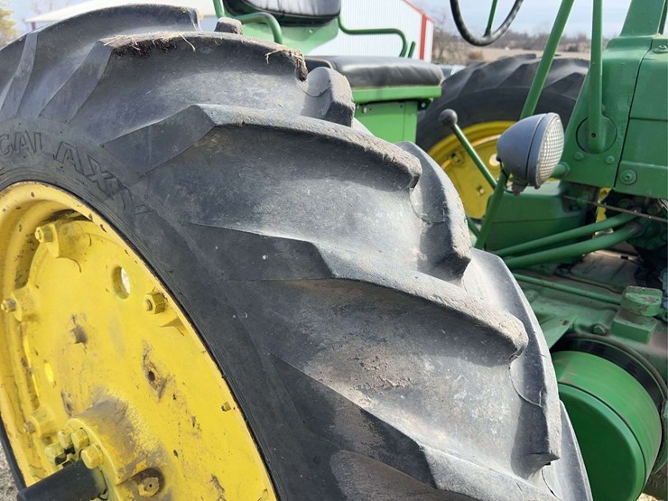 john-deere-50-image-32