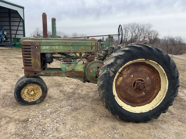 john-deere-model-a-image-2