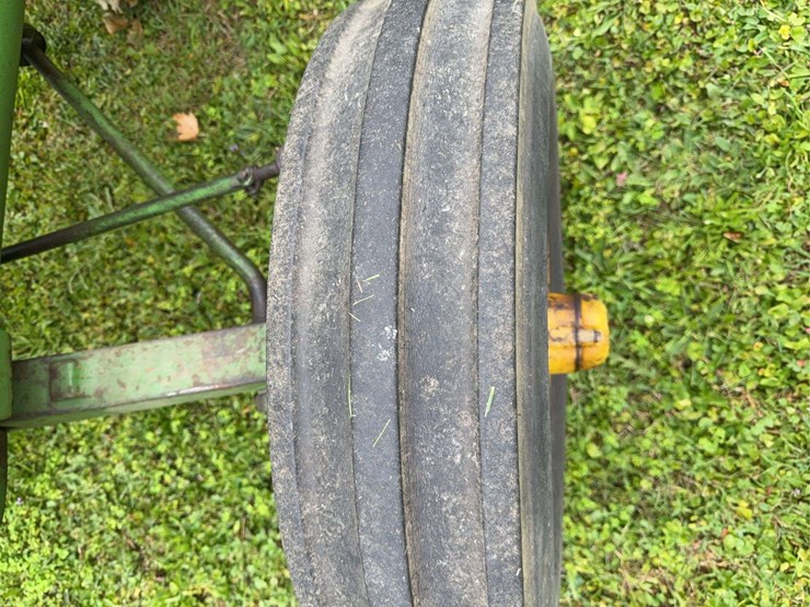 1959-john-deere-830-image-14