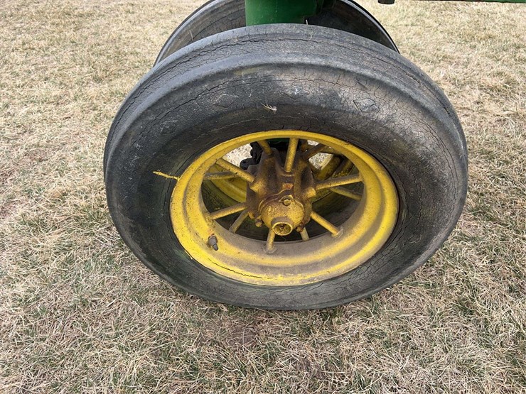 john-deere-model-a-image-14