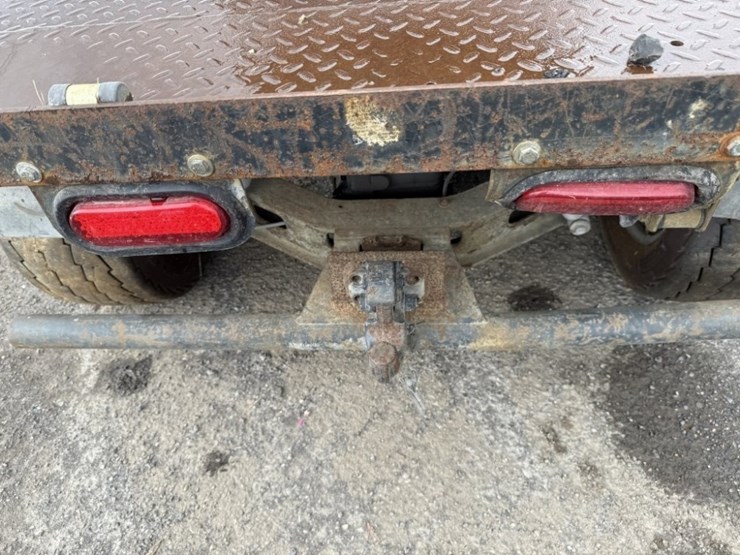 utility-flatbed-image-13