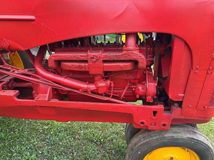 massey-ferguson-44-image-17