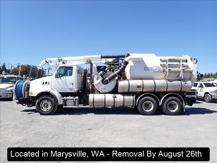 2006-sterling-l9500-image-4