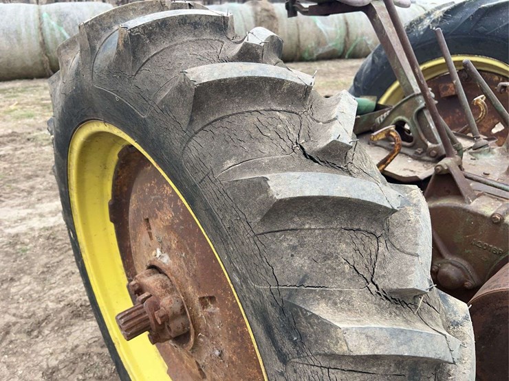 john-deere-model-a-image-30